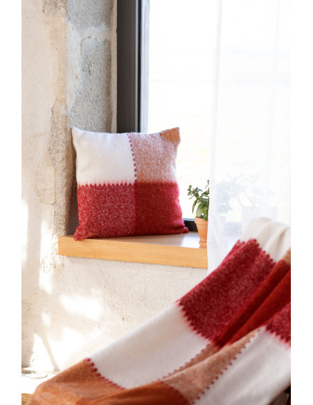 Housse de coussin BEIJA bordeaux 45x45 cm