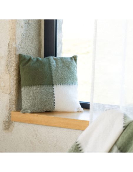 Housse de coussin BEIJA kaki 45 x 45 cm