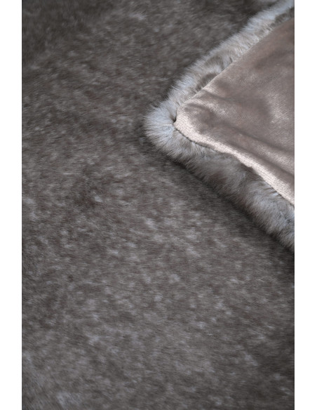 Plaid fausse fourrure HARLOW Taupe 130 x 150 cm
